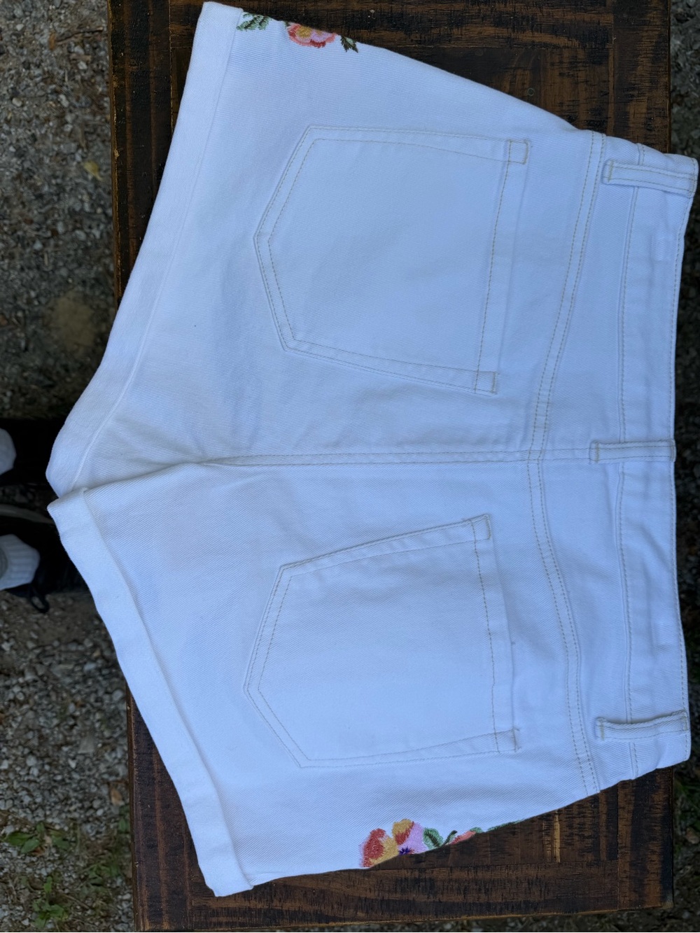 Francesca's White High-Rise Jean Shorts with Pink & Green Floral Embroidery - Picture 2 of 6